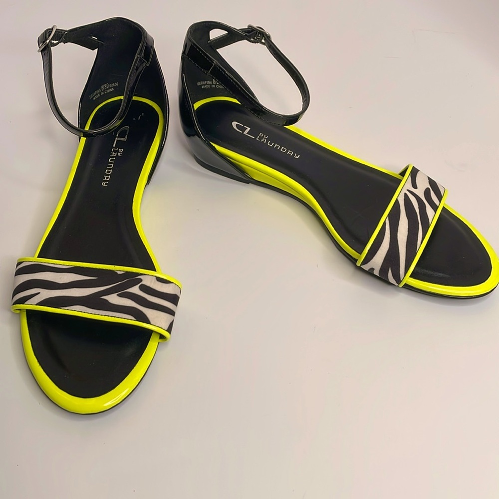CL by Laundry Sandals Small Wedge Ankle Strap Zebra Print Sandals